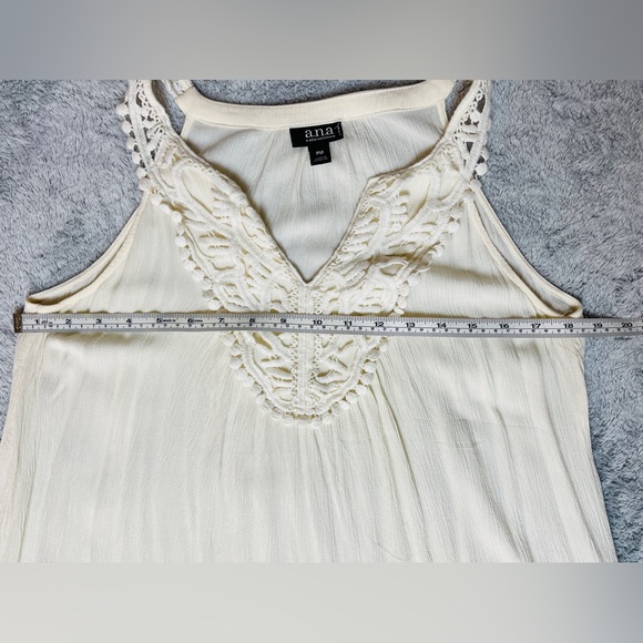 ANA Cream Crocheted V-Neck Sleeveless Blouse - PM - Picture 4 of 7